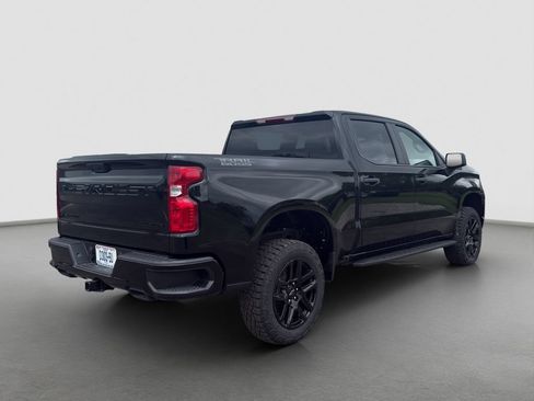 Used 2026 Chevrolet Silverado 1500 Custom Trail Boss w/ Midnight Edition AWD/4WD image 6