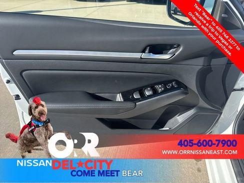 New 2025 Nissan Altima 2.5 SL image 19