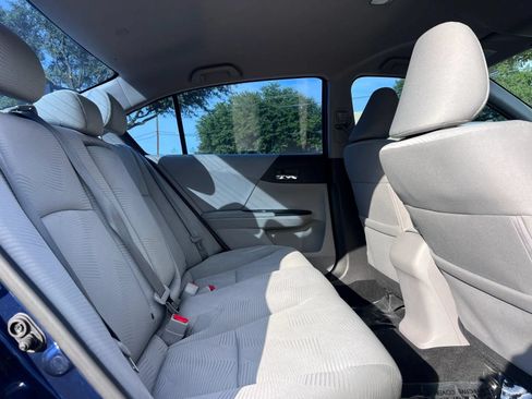 Used 2017 Honda Accord LX image 21