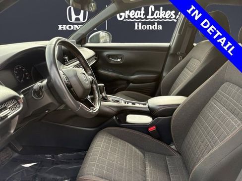 Used 2023 Honda HR-V Sport image 9