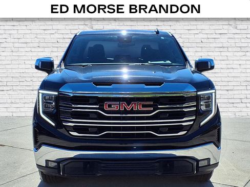 Used 2025 GMC Sierra 1500 SLT image 7