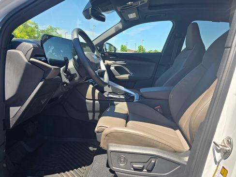 Certified 2025 Audi Q5 Premium w/ Premium Plus AWD/4WD image 10
