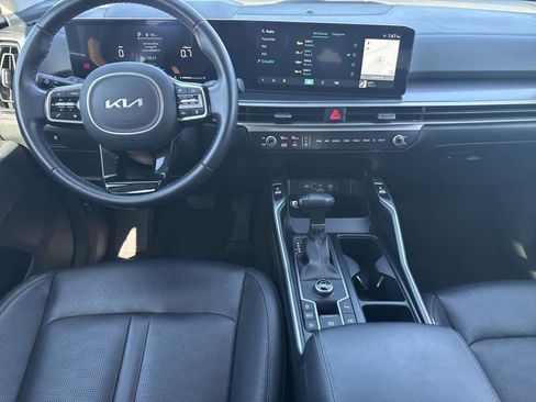 Used 2024 Kia Sorento S image 15