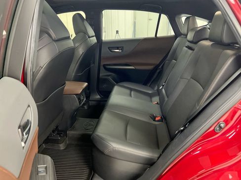Used 2022 Toyota Venza Limited w/ Advanced Technology Package AWD/4WD image 24
