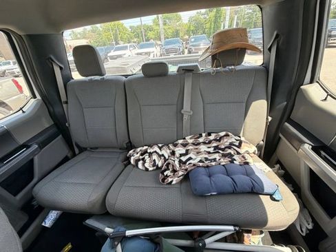 Used 2019 Ford F150 XLT w/ Equipment Group 302A Luxury AWD/4WD image 14