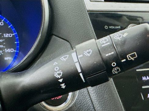 Used 2015 Subaru Outback 2.5i Limited AWD/4WD image 15