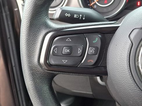 Used 2019 Jeep Wrangler Unlimited Sport AWD/4WD image 21