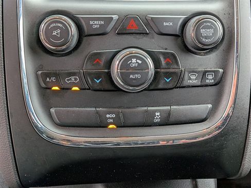 Used 2015 Dodge Durango SXT w/ Trailer Tow Group IV image 17