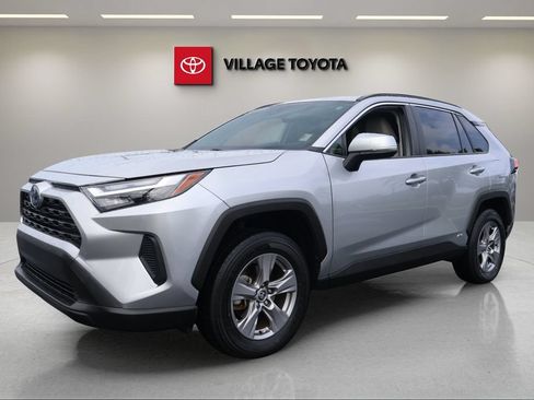 Certified 2023 Toyota RAV4 XLE AWD/4WD image 1