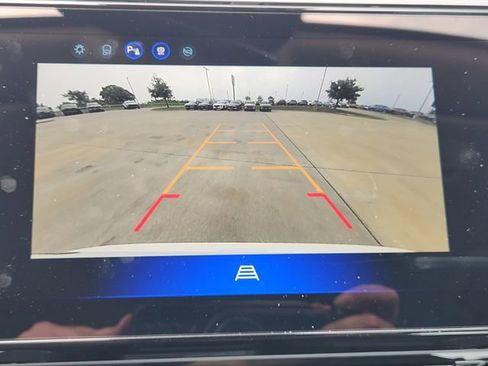 New 2027 Chevrolet Bolt LT w/ Comfort Package FWD image 15