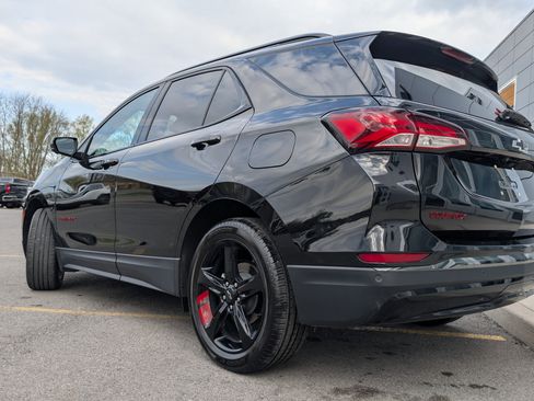 Used 2023 Chevrolet Equinox Premier AWD/4WD image 7