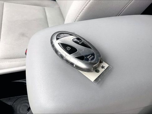 Certified 2024 Hyundai Kona SEL image 12