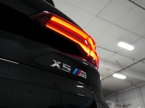Used 2021 BMW X5 M w/ Executive Package image 35