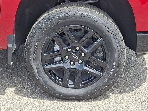 Used 2026 Chevrolet Silverado 1500 LT Trail Boss AWD/4WD image 28