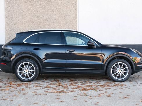 Used 2019 Porsche Cayenne image 11