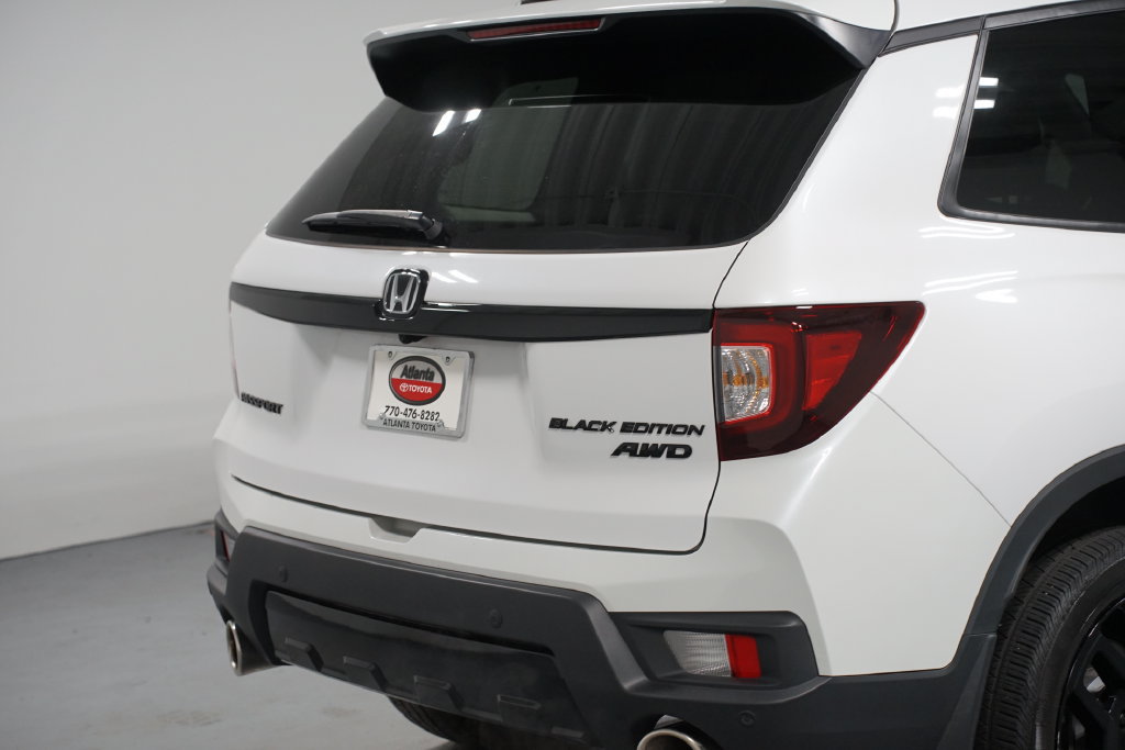 Used 2024 Honda Passport Black Edition image 9
