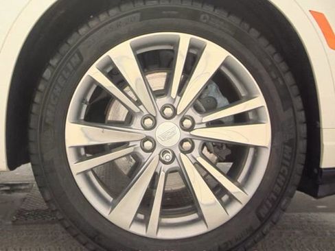 Used 2024 Cadillac XT6 Premium Luxury AWD/4WD image 23