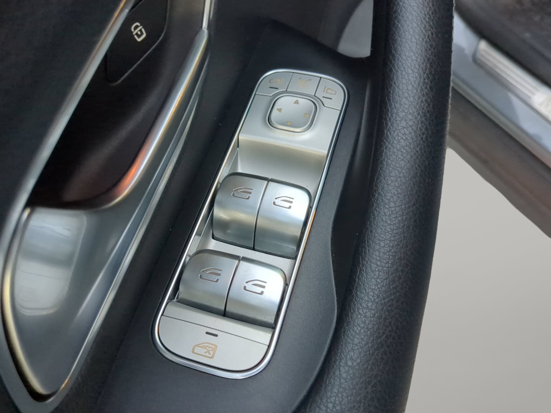 Used 2021 Mercedes-Benz GLE 350 image 55