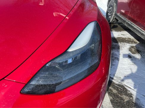 Used 2022 Tesla Model Y Long Range image 5