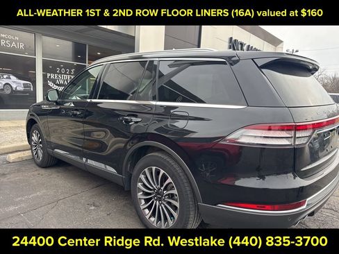 Used 2024 Lincoln Aviator AWD w/ Premium Package image 6