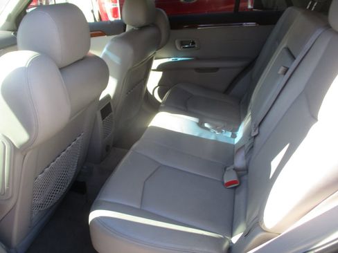 Used 2009 Cadillac SRX AWD w/ Third Row Seating Package image 6