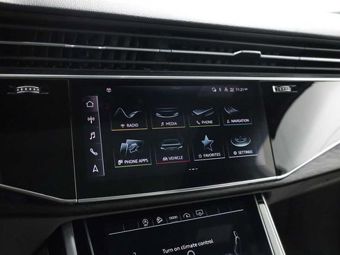 Used 2023 Audi Q7 2.0T Premium Plus w/ Premium Plus Package image 30