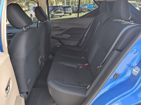 Used 2024 Nissan Kicks SV image 13