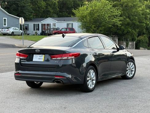 Used 2016 Kia Optima EX w/ Premium Package FWD image 2