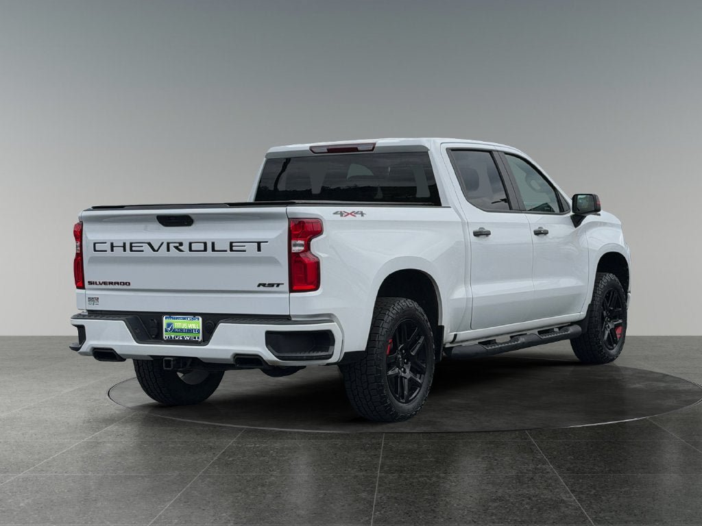 Used 2022 Chevrolet Silverado 1500 RST w/ Redline Edition AWD/4WD image 10