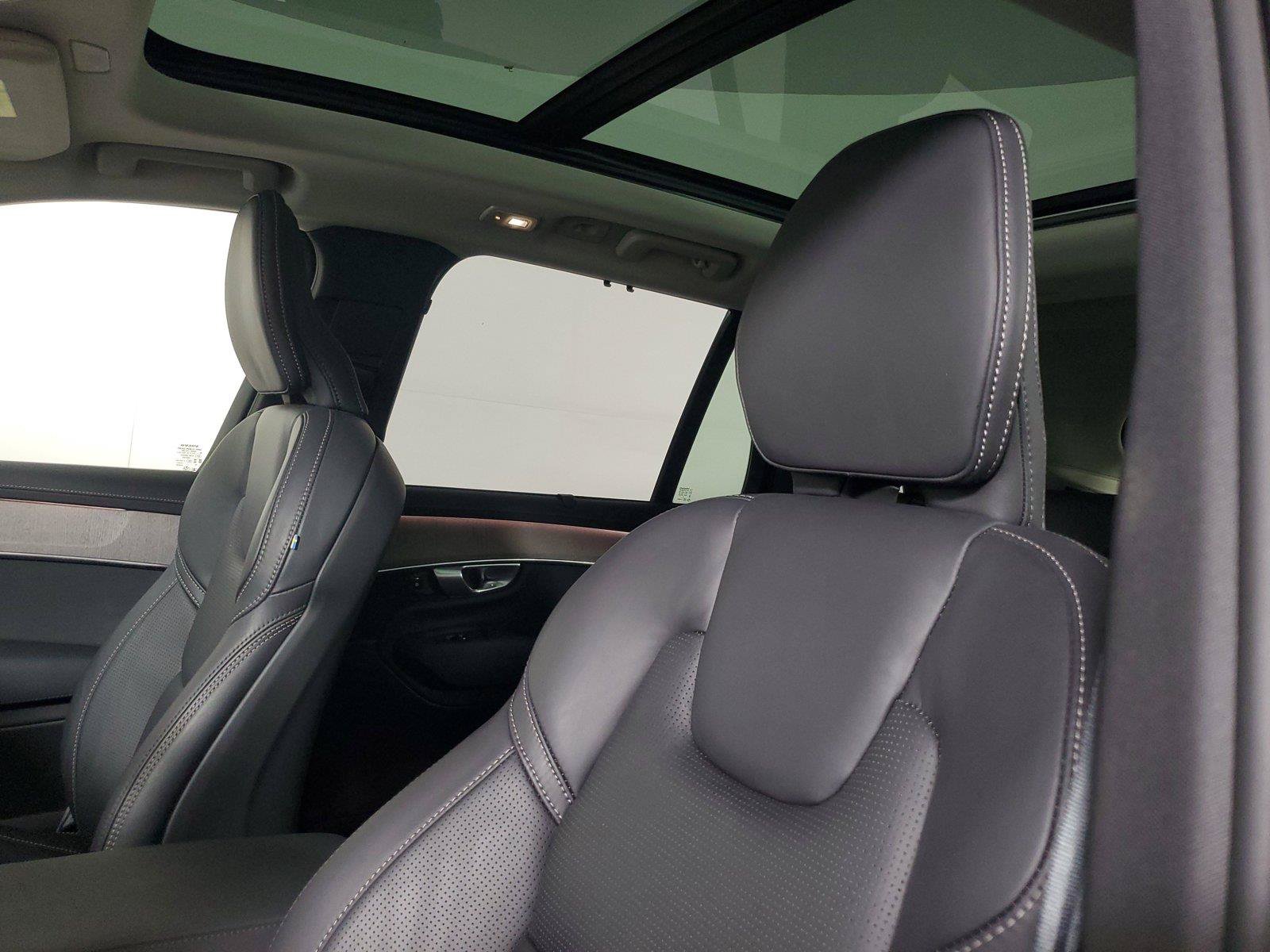 Certified 2026 Volvo XC90 B6 Ultra AWD/4WD image 24
