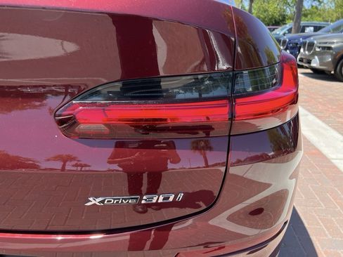 Certified 2025 BMW X4 xDrive30i AWD/4WD image 39