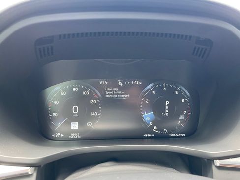 Used 2021 Volvo XC60 T5 Inscription w/ Advanced Package AWD/4WD image 12