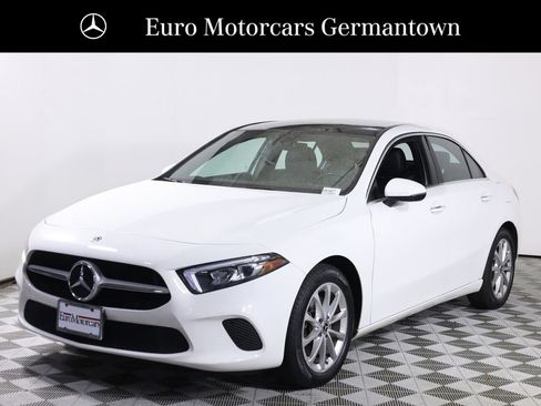 Certified 2019 Mercedes-Benz A 220 4MATIC image 3
