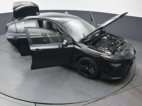 Used 2026 Toyota Camry SE AWD/4WD image 54
