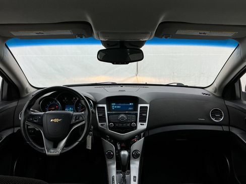 Used 2012 Chevrolet Cruze LT FWD image 16