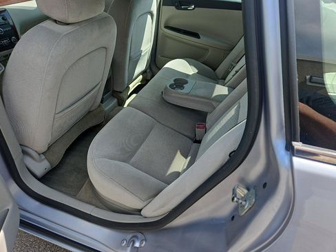 Used 2006 Chevrolet Impala LT FWD image 11