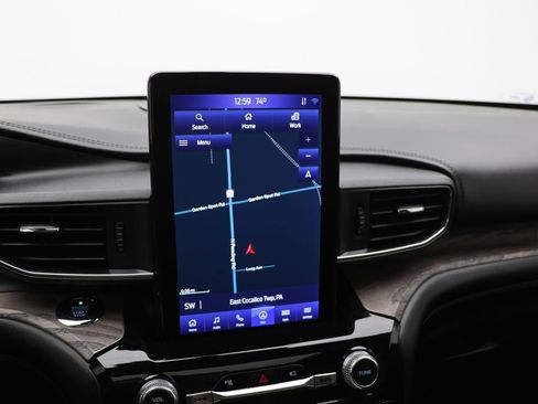 Used 2021 Ford Explorer Platinum w/ Equipment Group 601A image 27