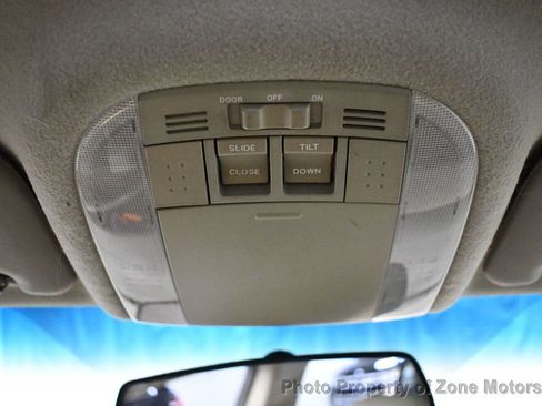 Used 2010 Toyota Corolla image 37