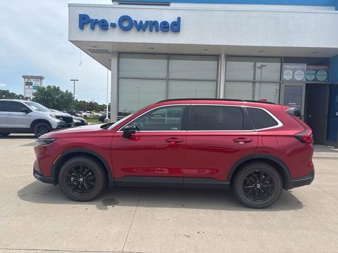 Certified 2025 Honda CR-V Sport image 8