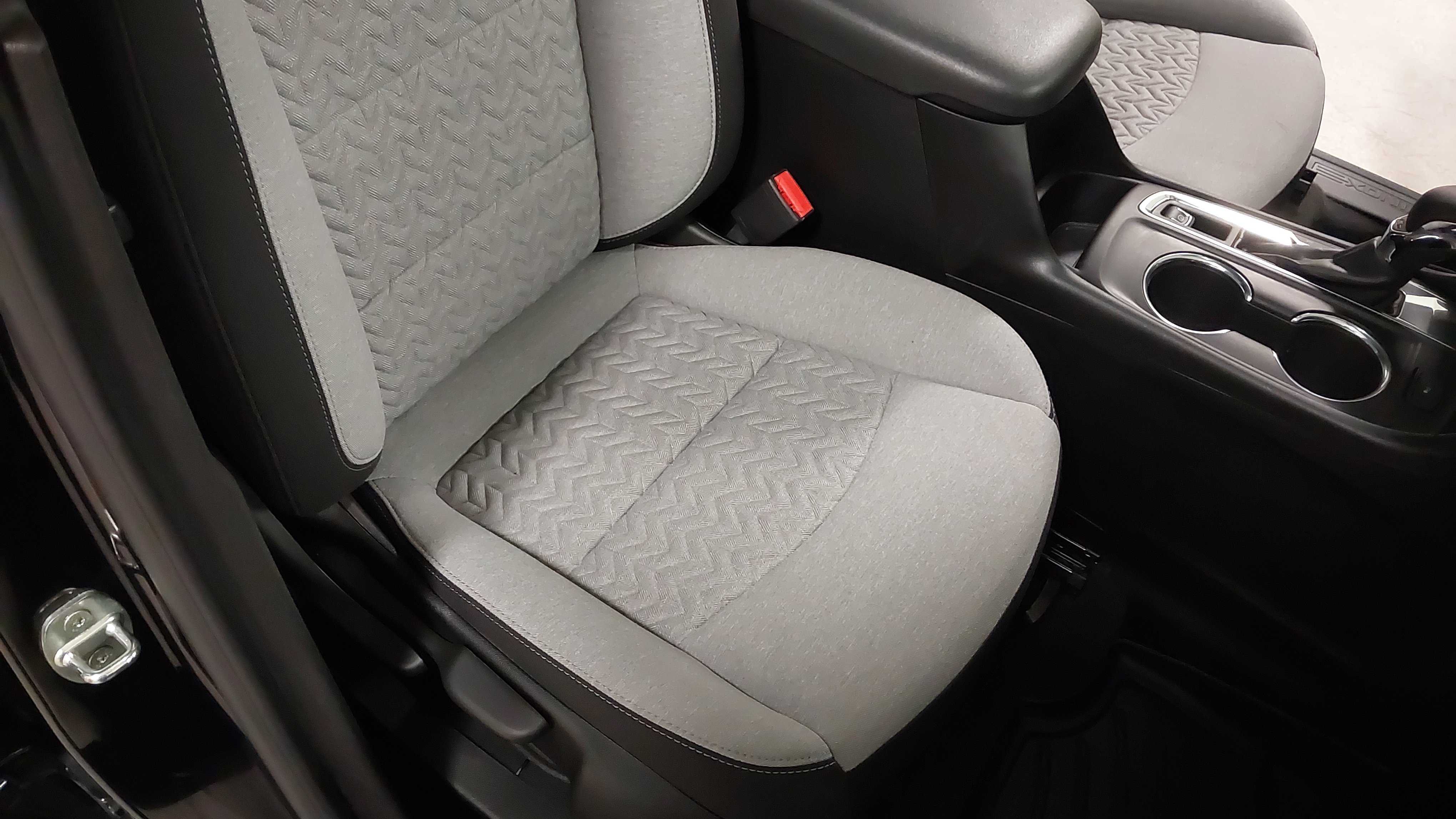 Used 2022 Chevrolet Equinox LT FWD image 26
