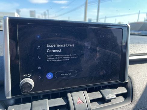 Used 2023 Toyota RAV4 AWD Hybrid image 13