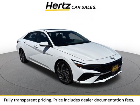 Used 2025 Hyundai Elantra SEL FWD image 1