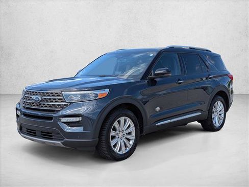 Certified 2022 Ford Explorer King Ranch w/ Premium Technology Package AWD/4WD image 2