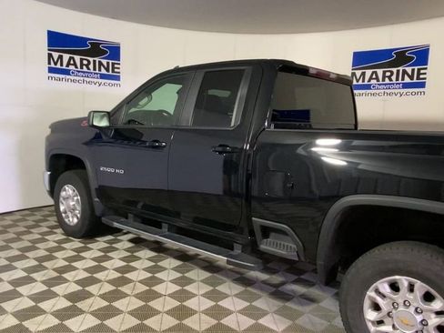 Used 2024 Chevrolet Silverado 2500 LT AWD/4WD image 8