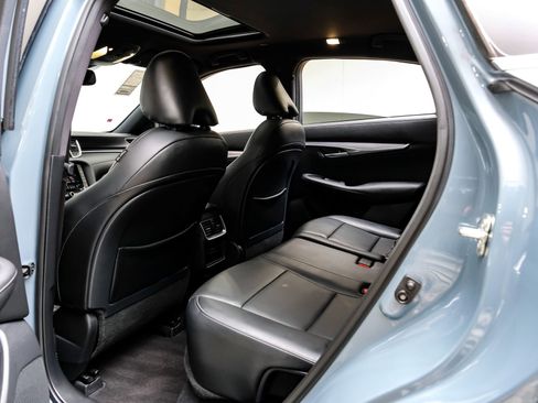 Used 2023 INFINITI QX55 Luxe w/ Cargo Package image 39