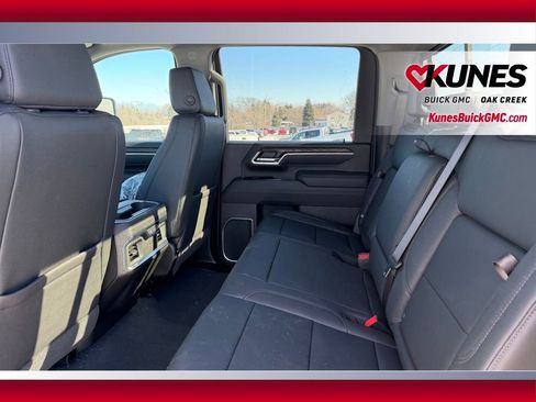 New 2026 GMC Sierra 3500 SLT w/ SLT Premium Package image 8