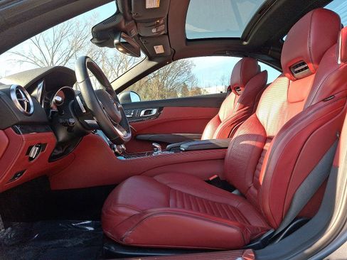 Certified 2017 Mercedes-Benz SL 550 image 12