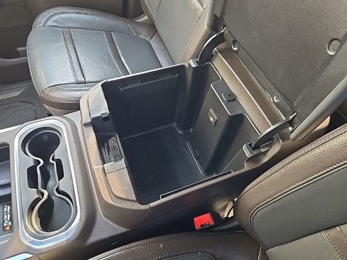 Used 2022 GMC Sierra 2500 Denali image 39