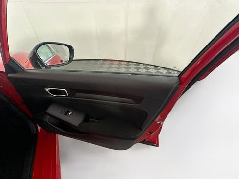 Used 2025 Honda Civic Sport image 30