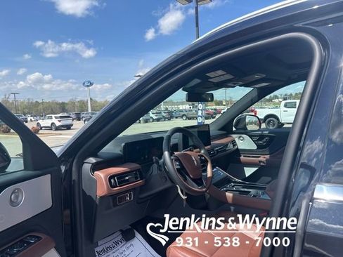 New 2026 Lincoln Aviator Reserve AWD/4WD image 5